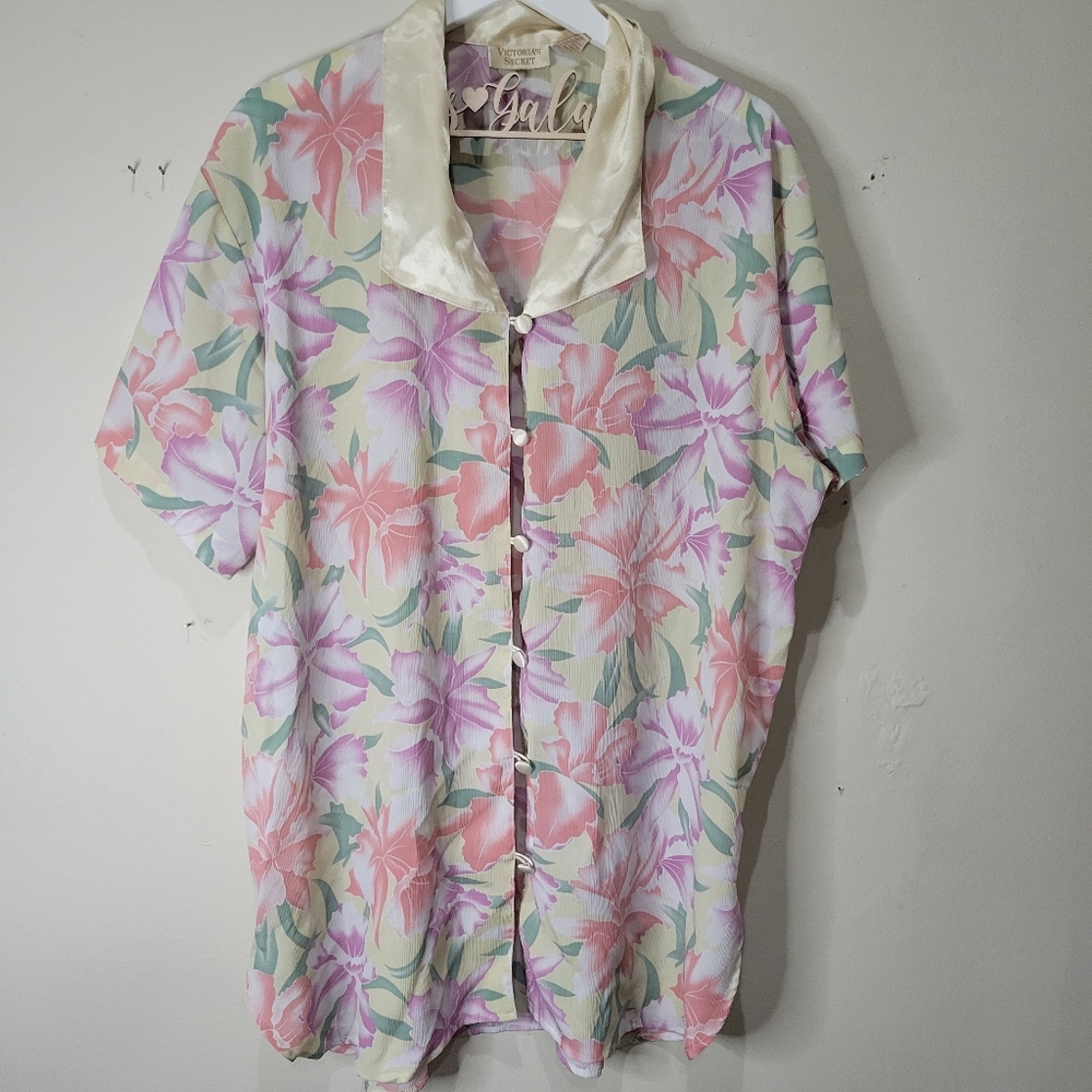 Victoria's Secret Vintage Gold Label Floral Sleep Shirt
